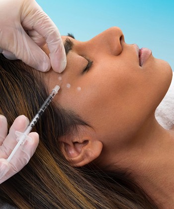 FDA approved injections for forehead lines being given at Dermys Clinic Nagpur